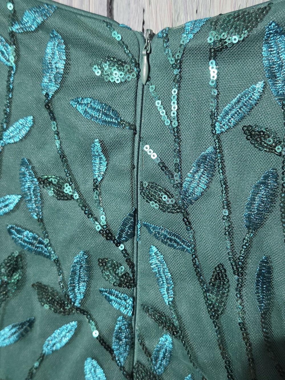Plus Size Sparkly A-line Midi Tulle Dress - Picture 6 of 6